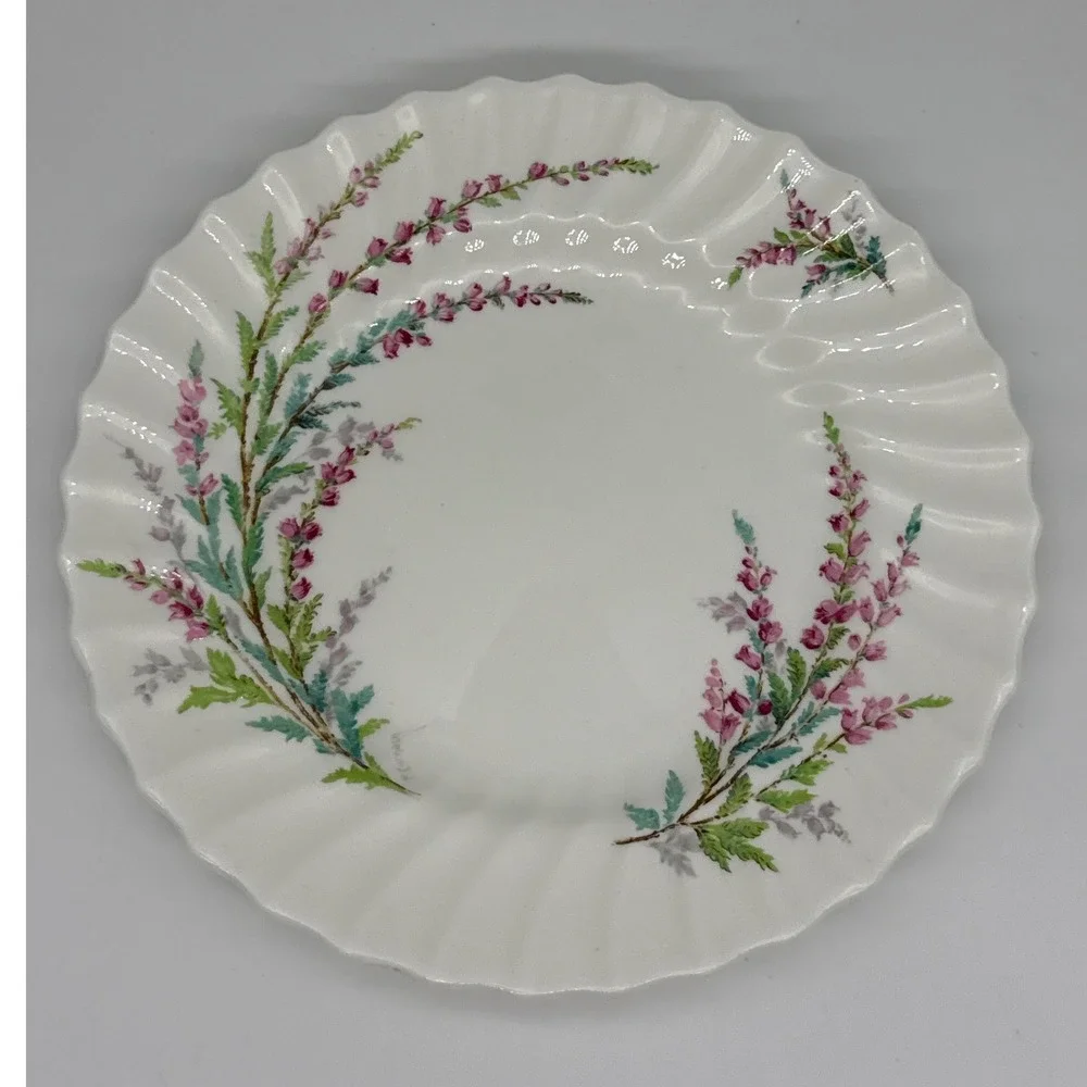 Royal Doulton Bell Heather H4828 Bone China Salad Plate Scalloped 8 Inch England